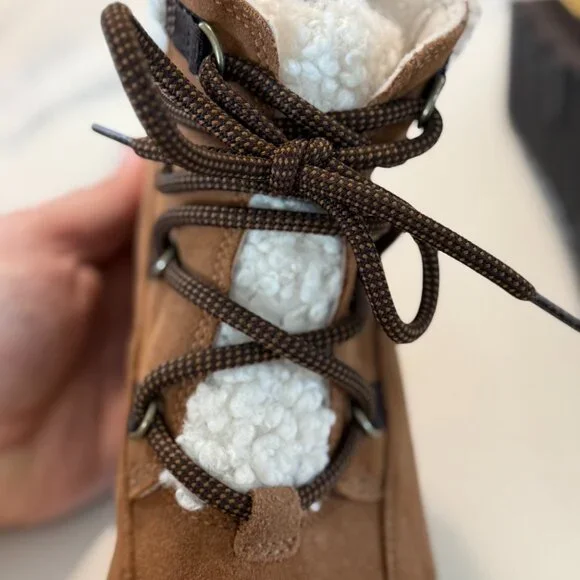 SOREL Women's Waterproof Boot | NL4345-242 | Size 8.5 | Brown w/Cream Shearling - Picture 6 of 7